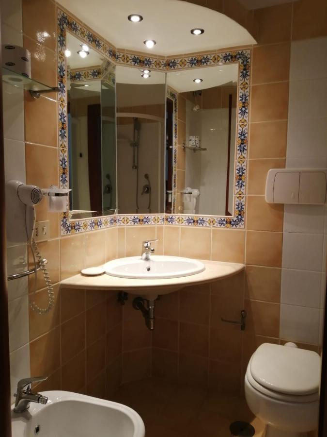 Parigino Hotel Palinuro Kültér fotó